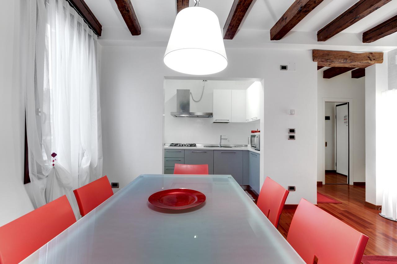 Apartment Biennale Venesia Bagian luar foto