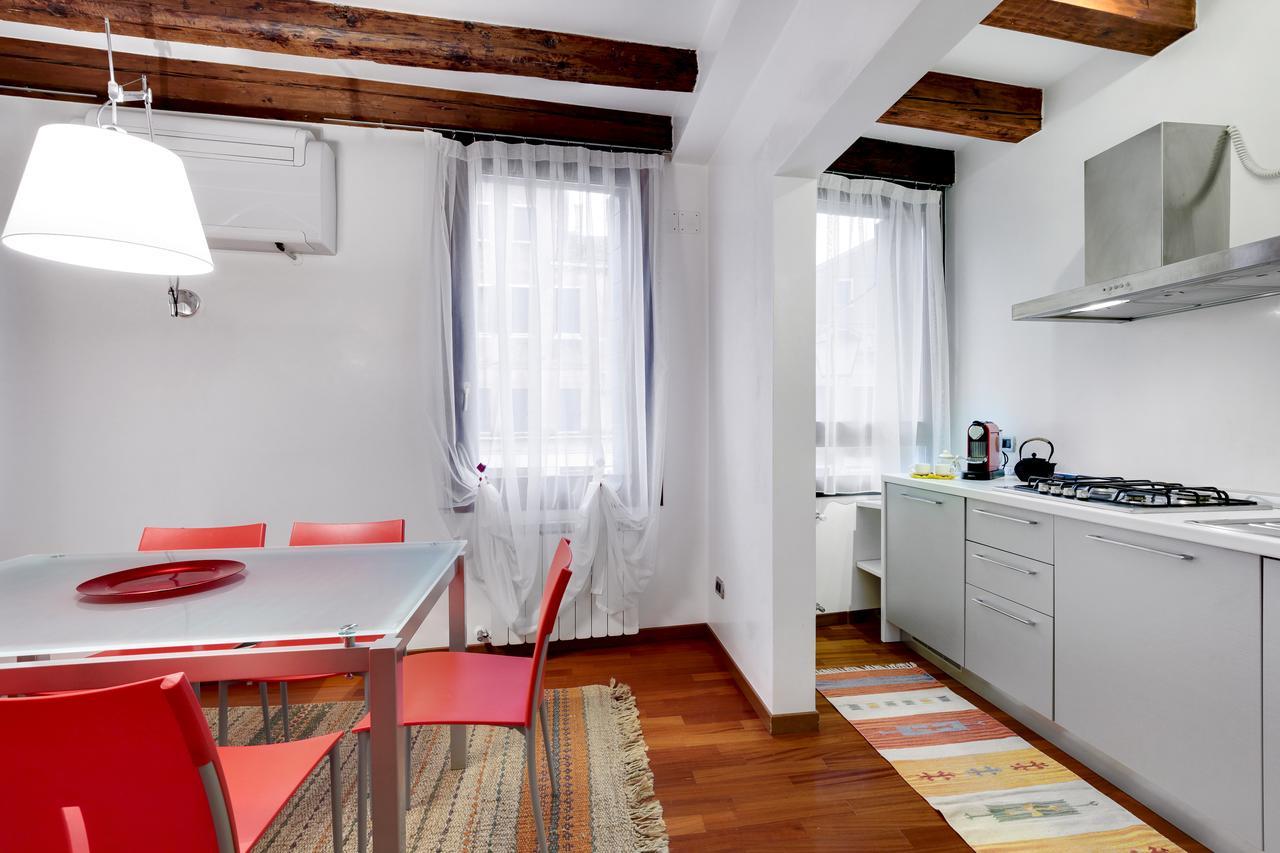 Apartment Biennale Venesia Bagian luar foto